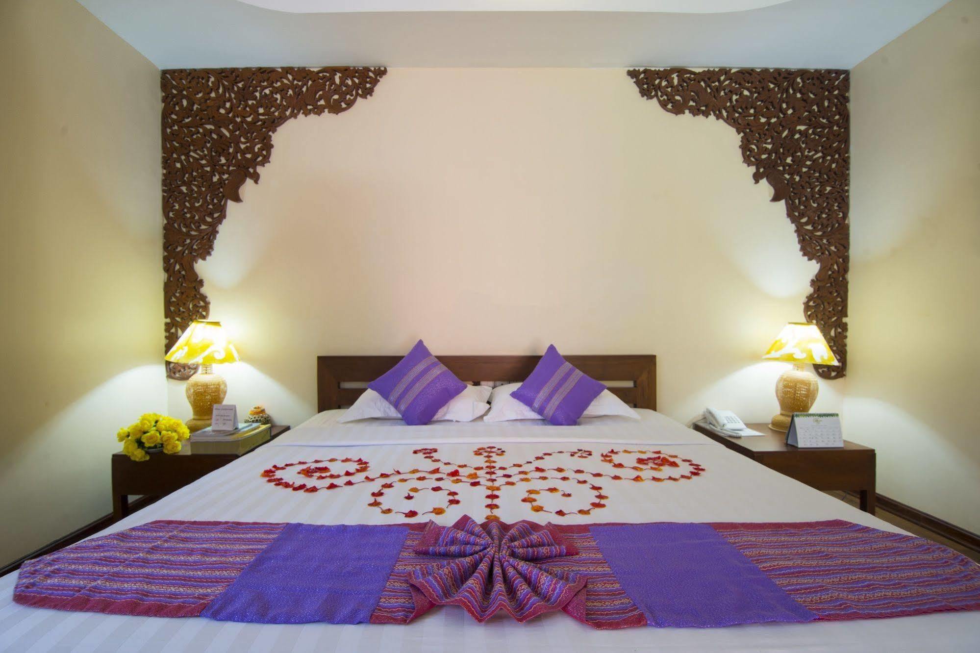 Bawga Theiddhi Hotel